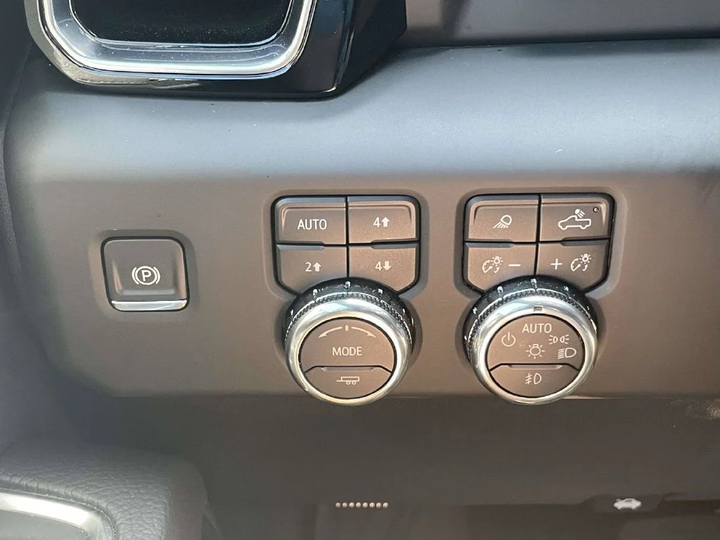 Certified Used 2026 White GMC Denali image 27