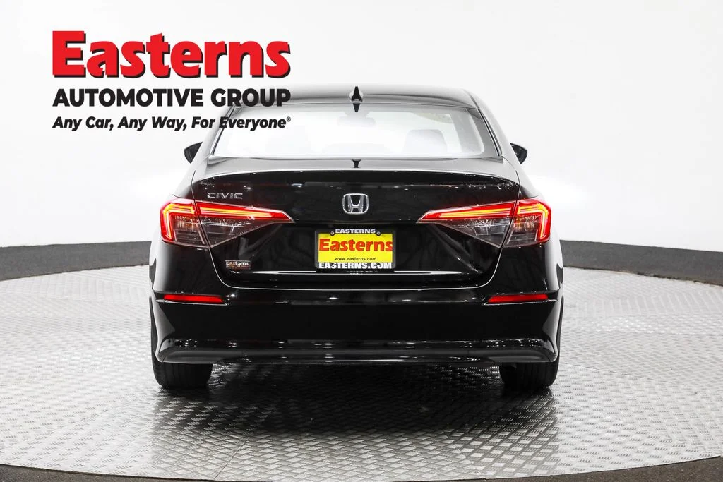 Used 2022 Black Honda LX image 6