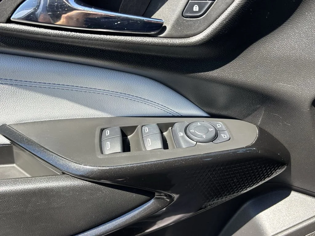 Used 2024 Sterling Gray Metallic Chevrolet LT image 15