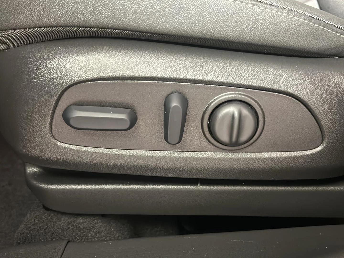 Used 2026 Ocean Blue Metallic Buick Preferred image 14