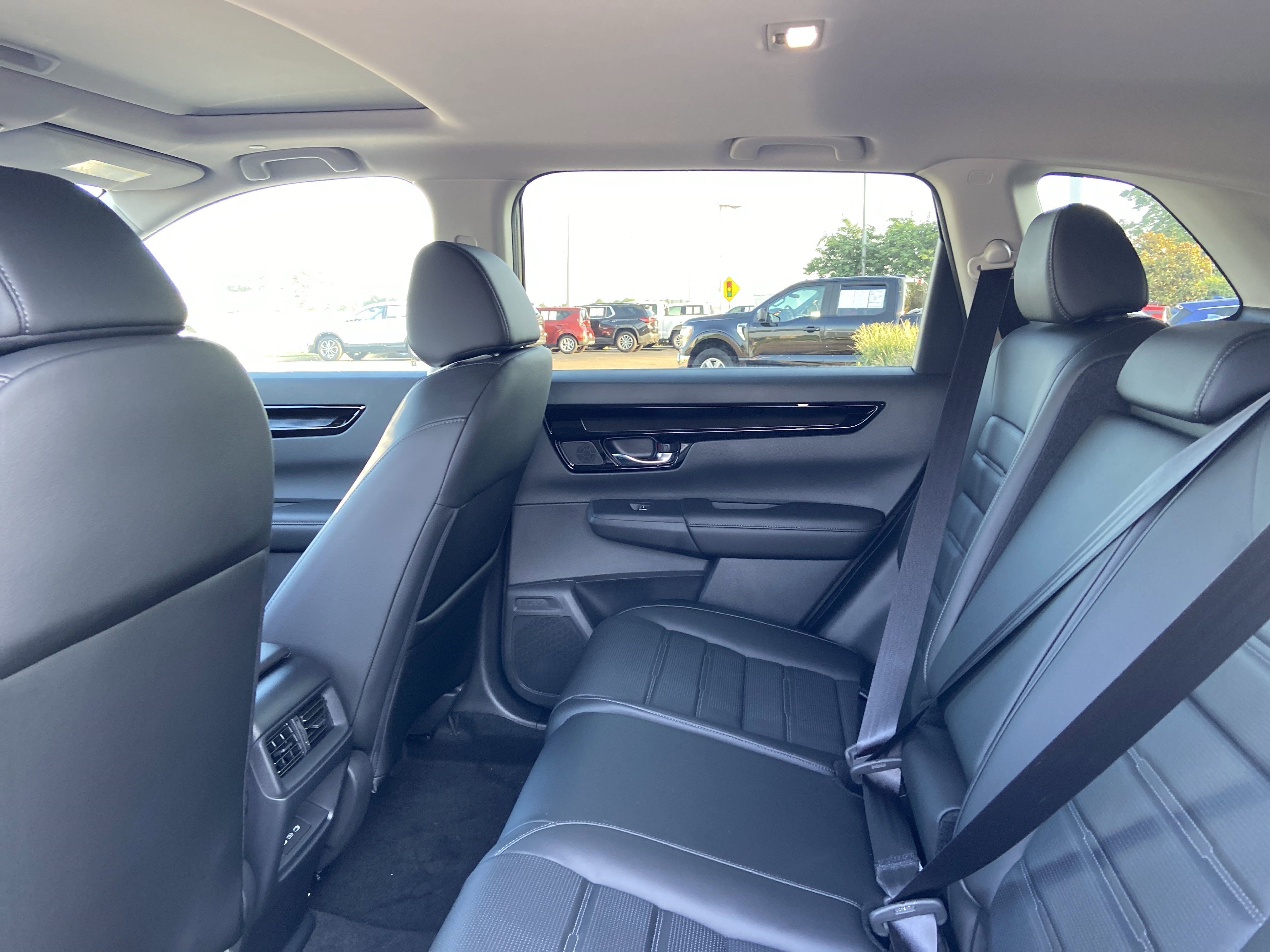 New 2026 Urban Gray Pearl Honda EX-L image 19