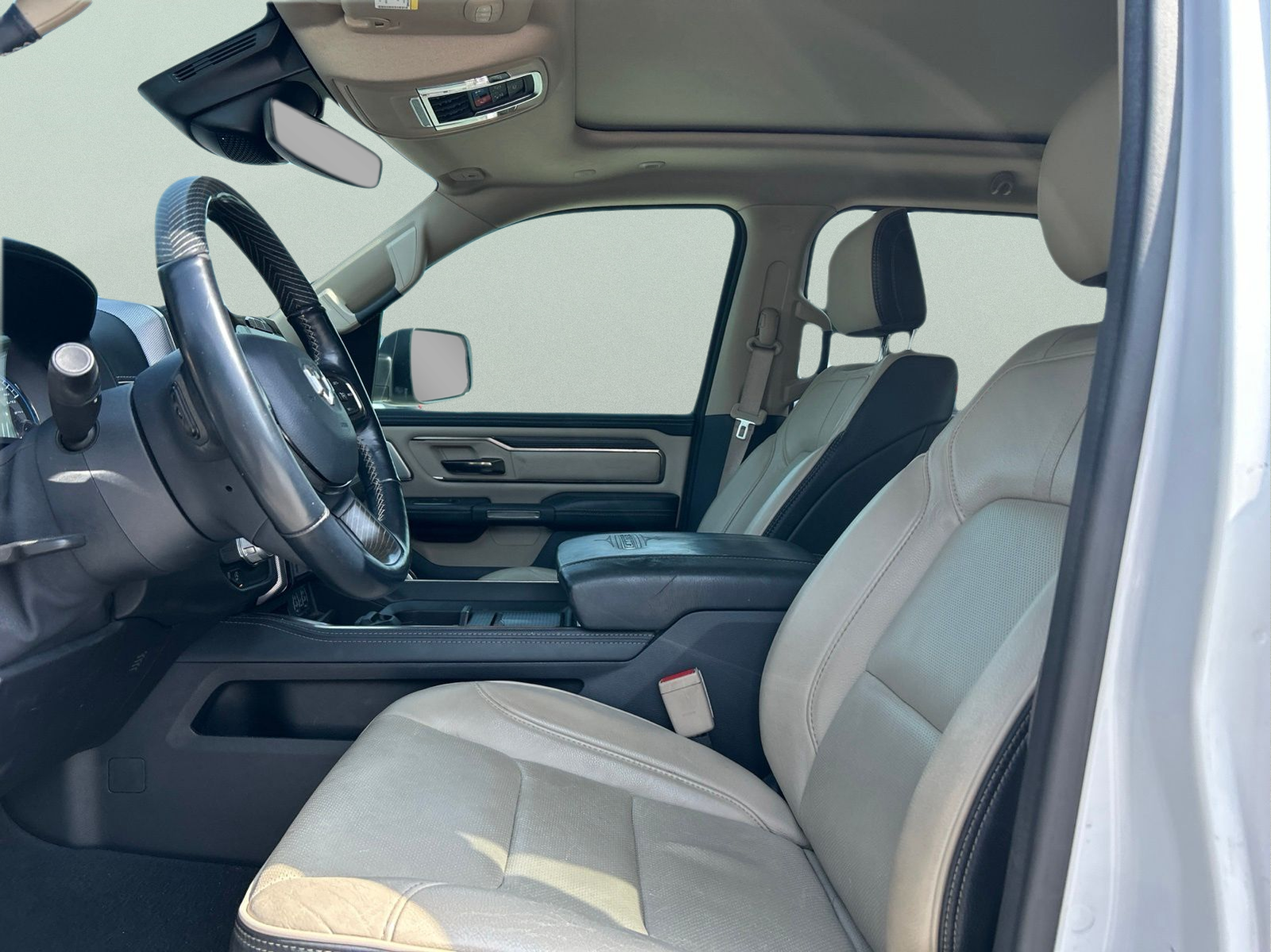 Used 2020 White Ram Limited image 9