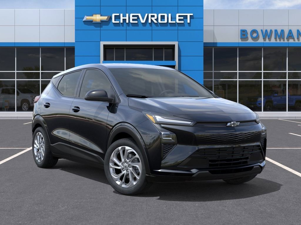2027 Chevrolet Bolt LT - Photo 8