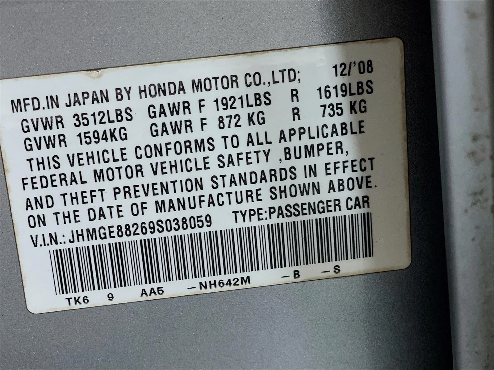 Used 2009 Storm Silver Metallic Honda BASE image 32