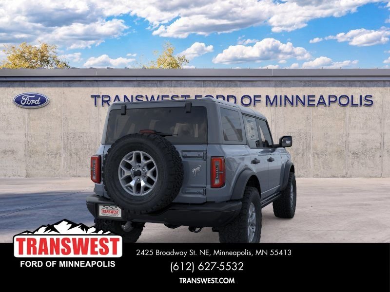 New 2025 Azure Gray Metallic Tri-Coat Ford Badlands® image 8