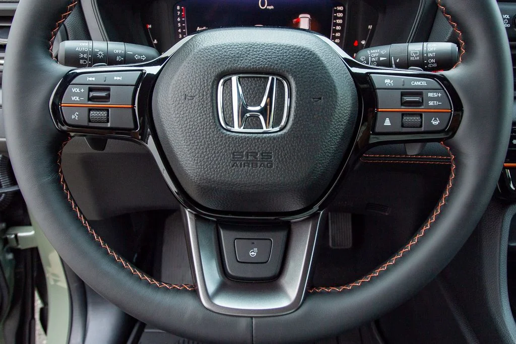 New 2026 Ash Green Metallic Honda TrailSport w/Pet Package image 27