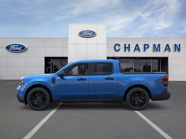 New 2025 Blue Ford XLT image 3