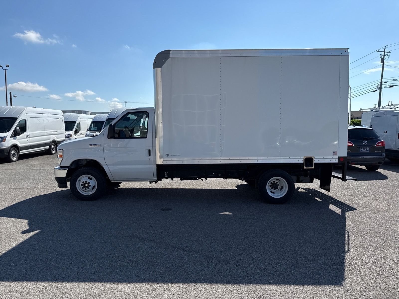 New 2026 Oxford White Ford E-450 DRW image 2