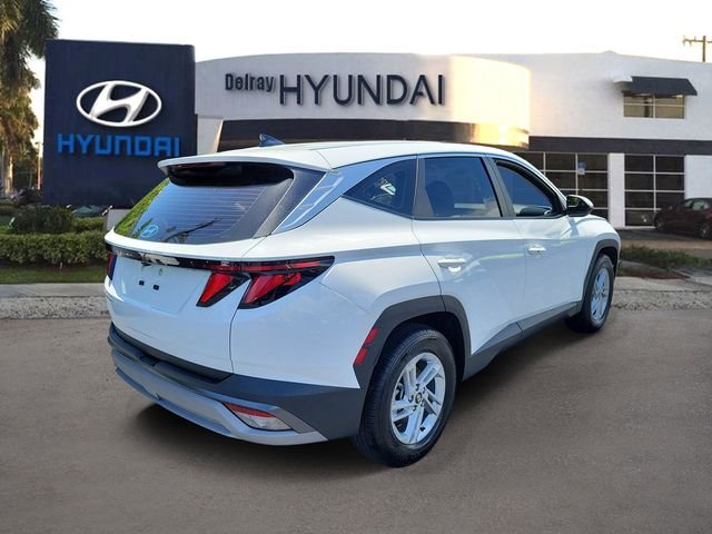 2025 Hyundai Tucson SE - Photo 6