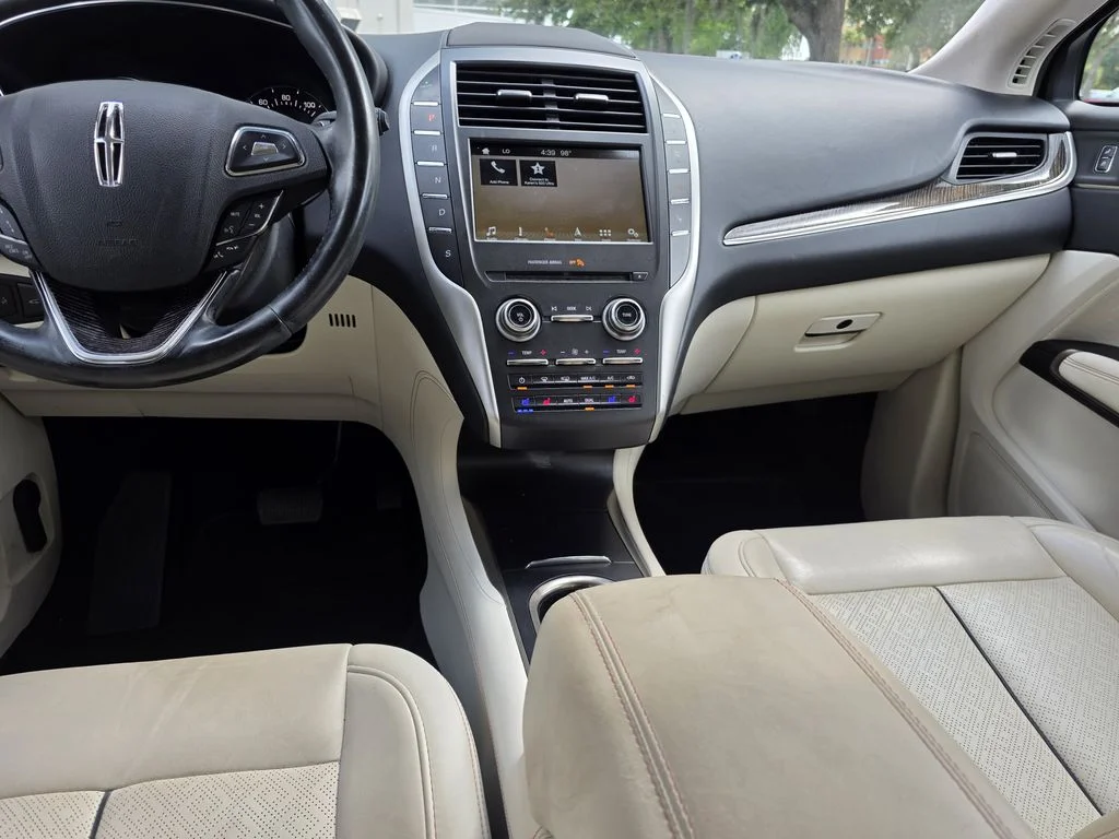 Used 2018 Blue Lincoln Black Label image 14