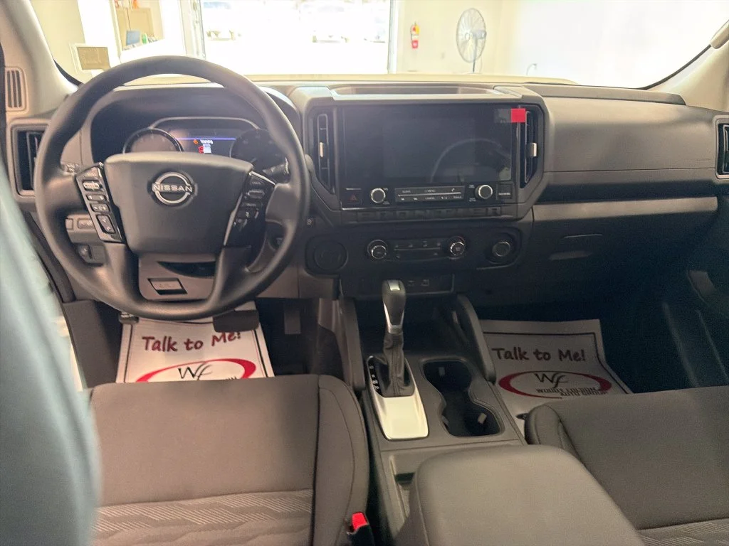 New 2027 Glacier White Nissan Crew Cab S image 13