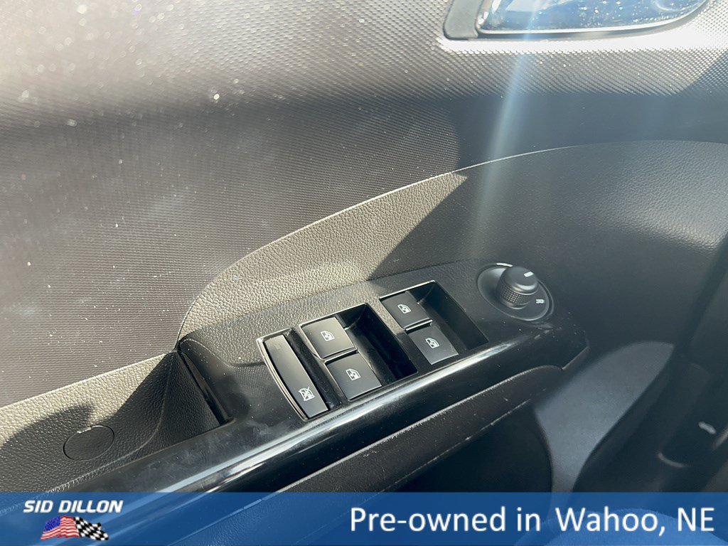 Used 2020 Mosaic Black Metallic Chevrolet LT image 13