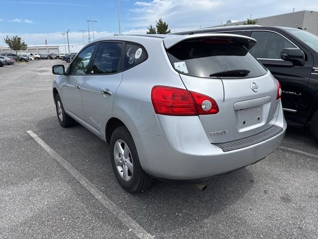 Used 2010 Silver Nissan S image 6