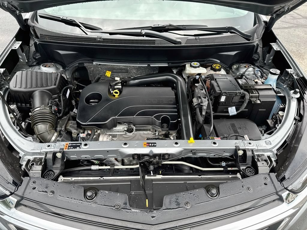 Used 2023 STERLING GRAY METALLIC Chevrolet LT image 31