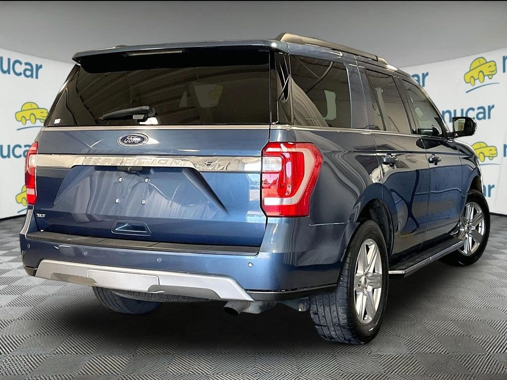 Used 2019 Blue Ford XLT image 6