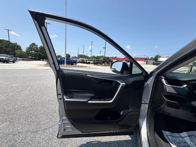 Used 2025 Silver Toyota LE image 10