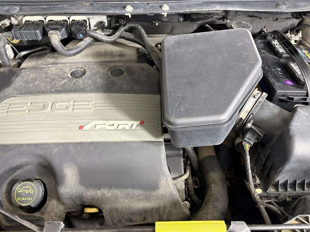 Used 2014 White Ford Sport image 46