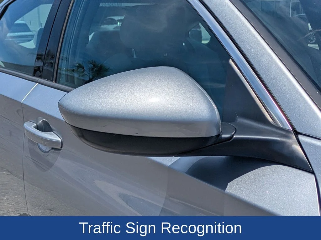 Certified Used 2019 Lunar Silver Metallic Honda LX image 12