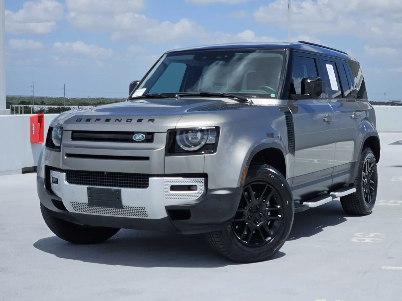 2024 Land Rover Defender