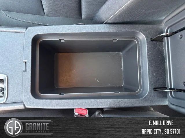 2025 Nissan Altima SV - Photo 25