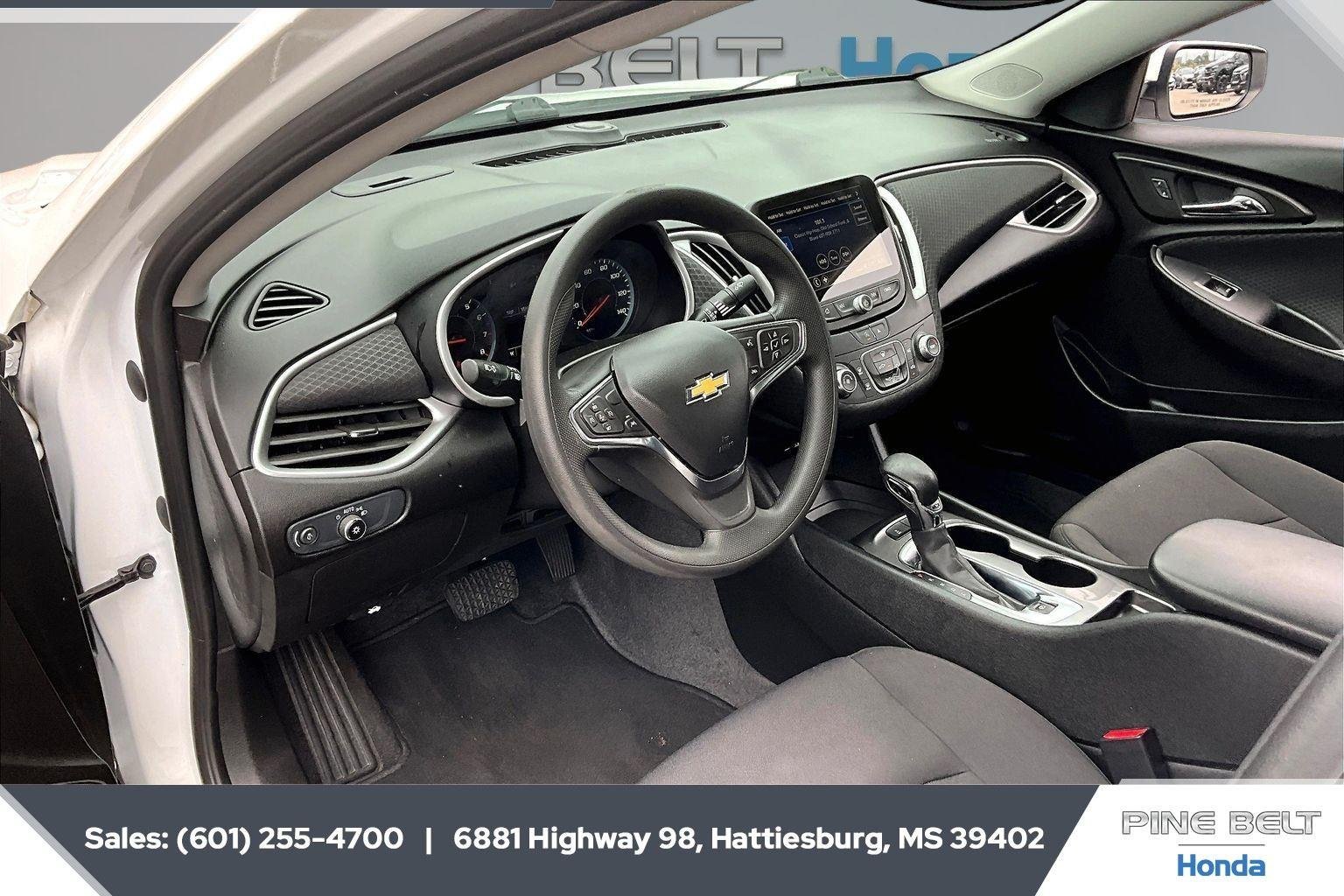 Used 2024 Summit White Chevrolet LS image 12