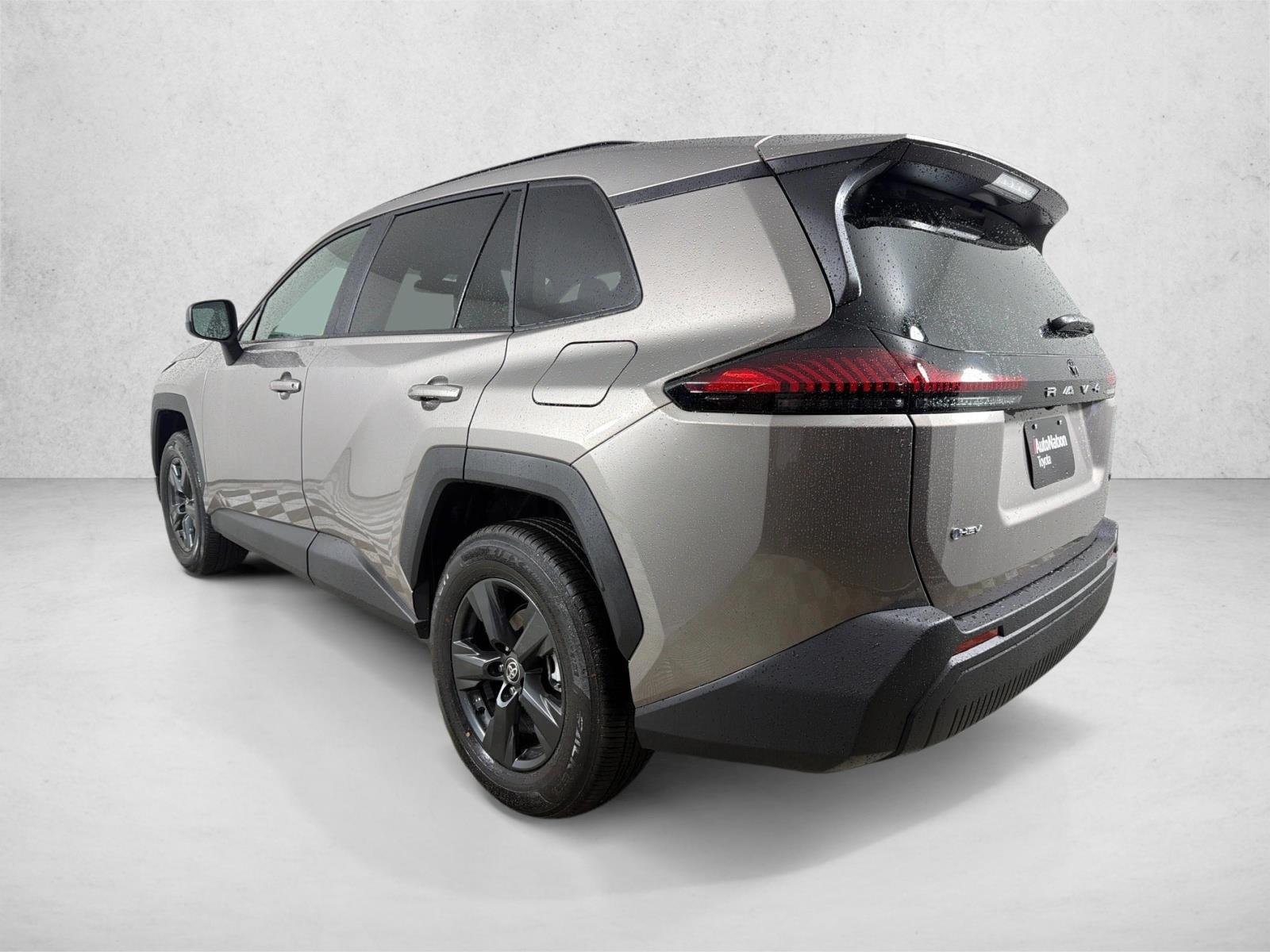 Used 2026  Toyota LE image 5