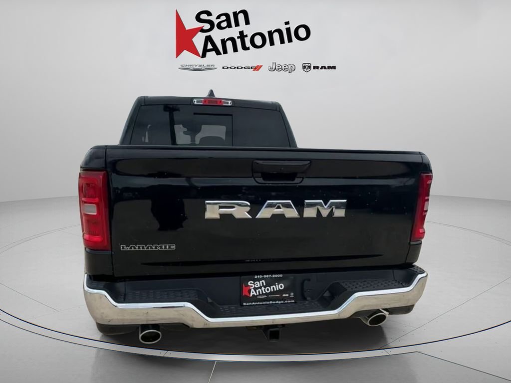 New 2026 Diamond Black Crystal Pearl-Coat Exterior Paint RAM Laramie image 13