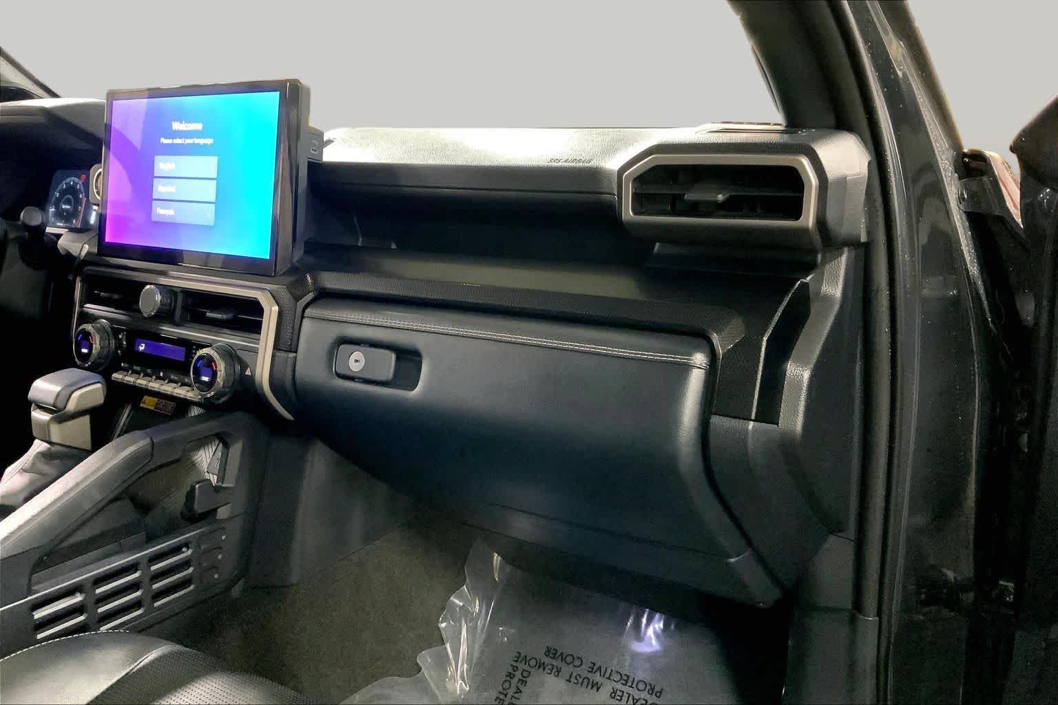 Used 2025 Underground Toyota Limited image 19