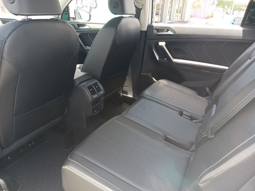 2022 Volkswagen Tiguan SE - Photo 13