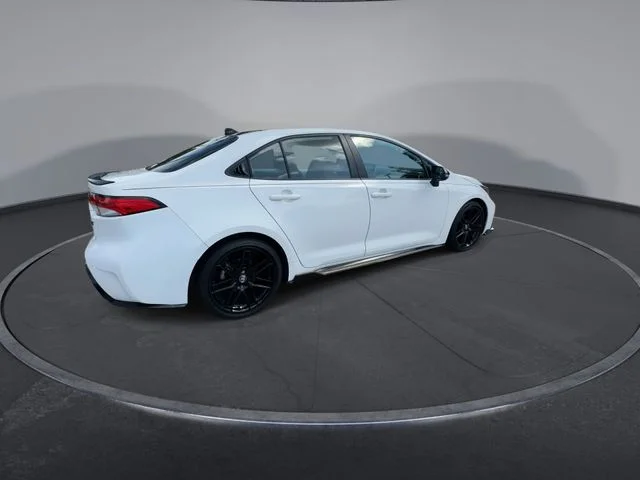2021 Toyota Corolla SE - Photo 8
