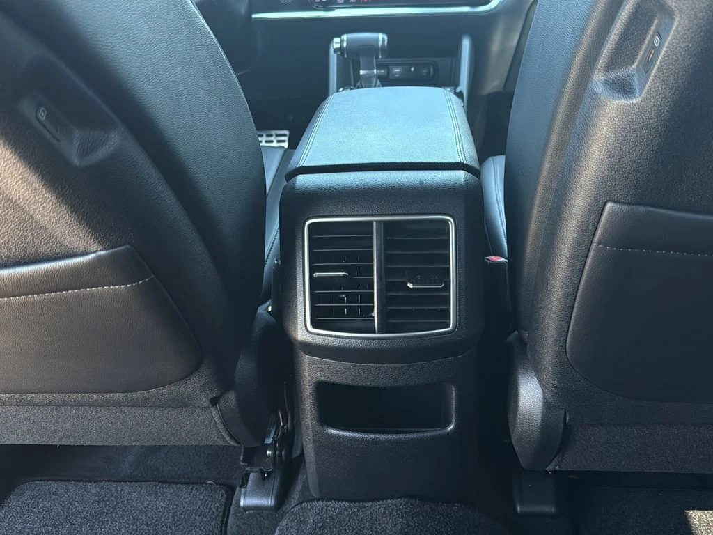 Used 2024 Wolf Gray/Ebony Black Roof Kia X-Pro Prestige image 27