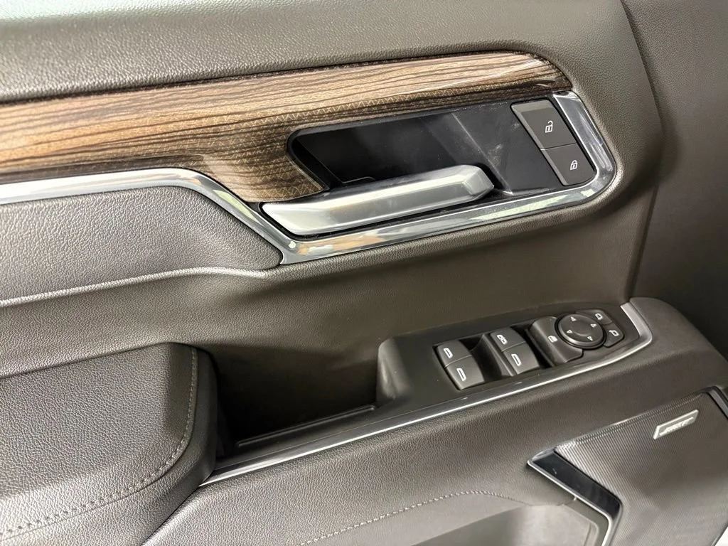 New 2026 Sterling Gray Metallic Chevrolet RST image 25