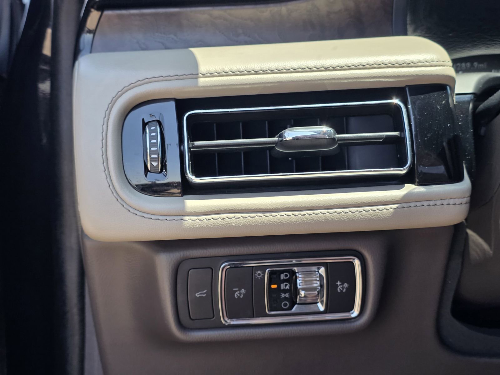 2022 Lincoln Aviator Reserve - Photo 24