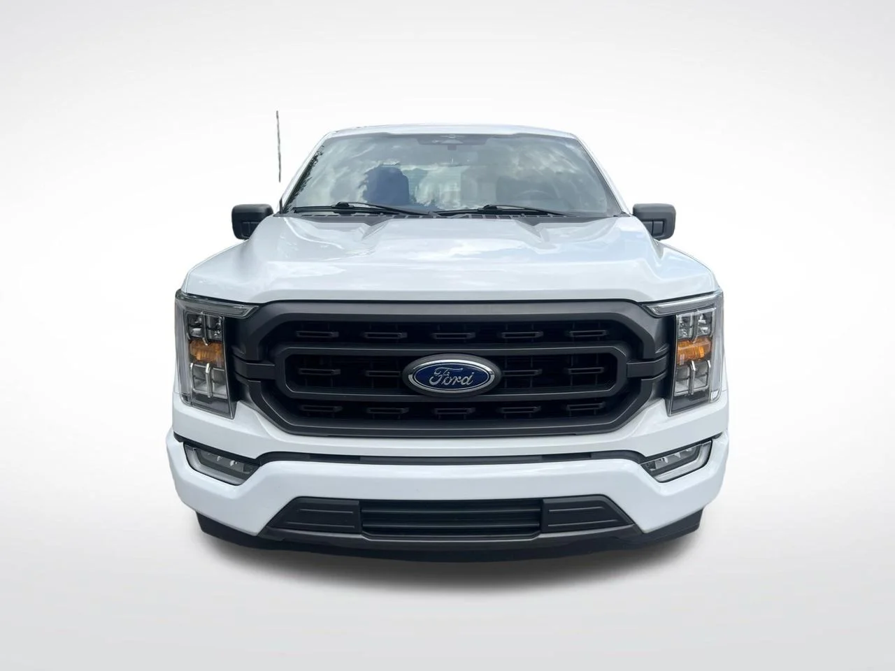 Used 2023 White Ford XLT image 15