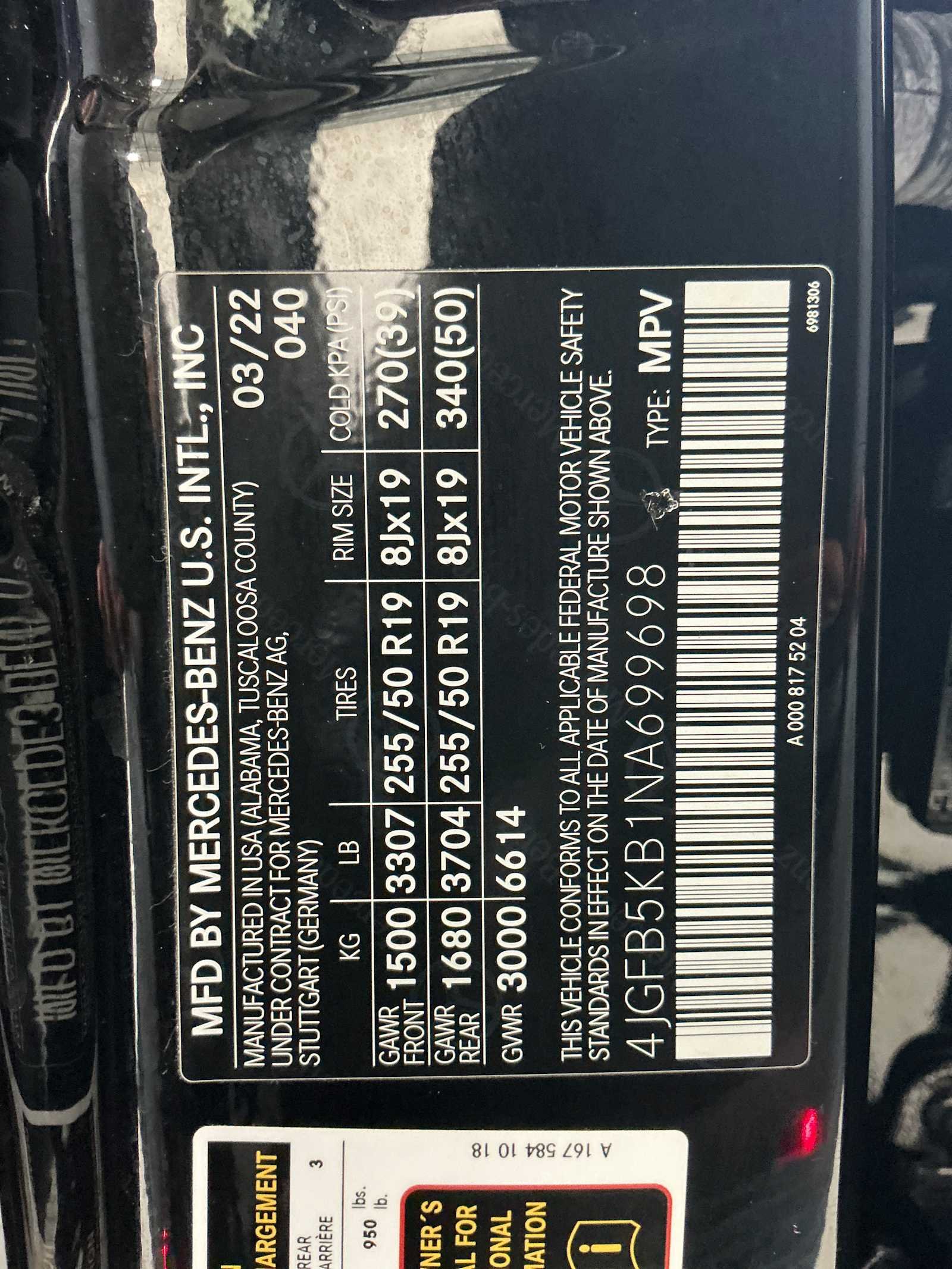 Certified Used 2022 Black Mercedes-Benz GLE 450 image 29