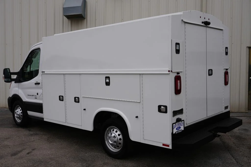 New 2024 White Ford Base image 5