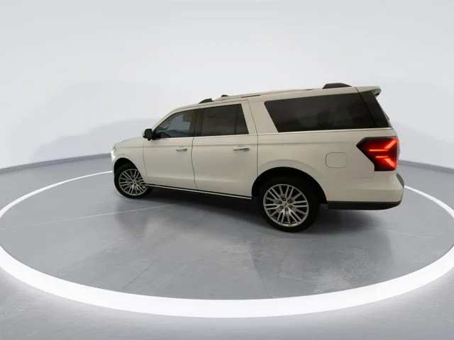Used 2022 White Ford Limited image 5