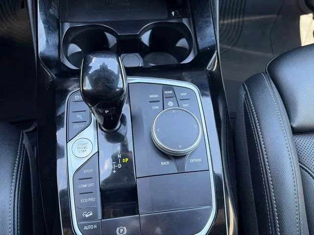 Used 2023 White BMW xDrive30i image 29