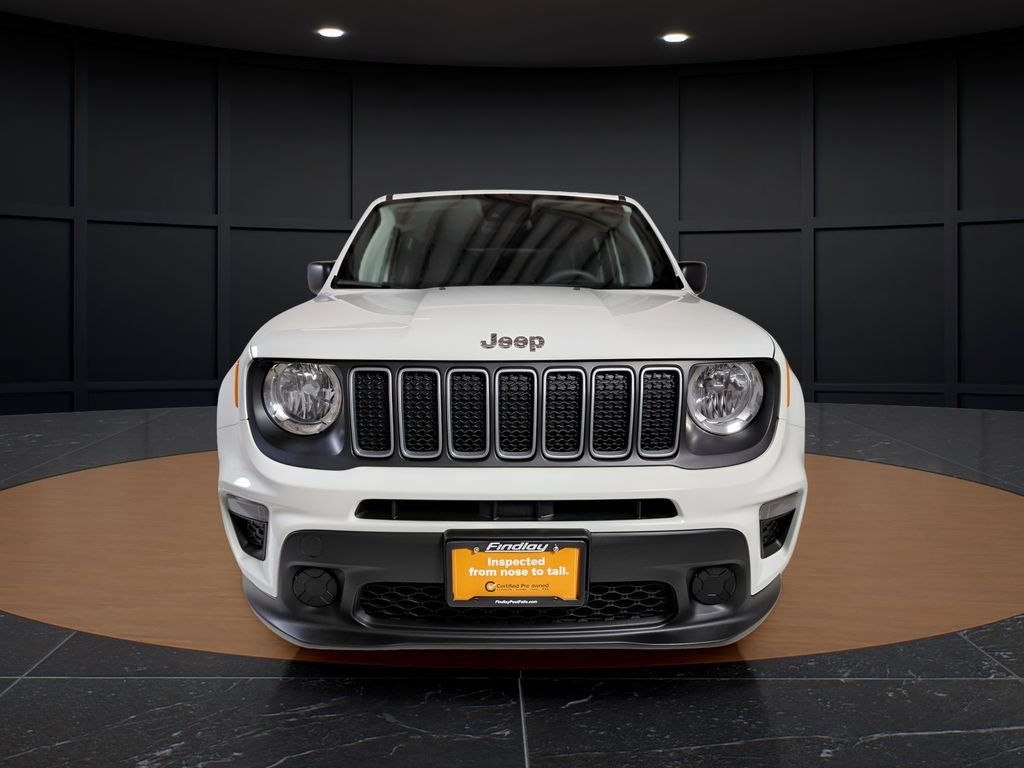 Certified Used 2023 White Jeep Latitude image 3