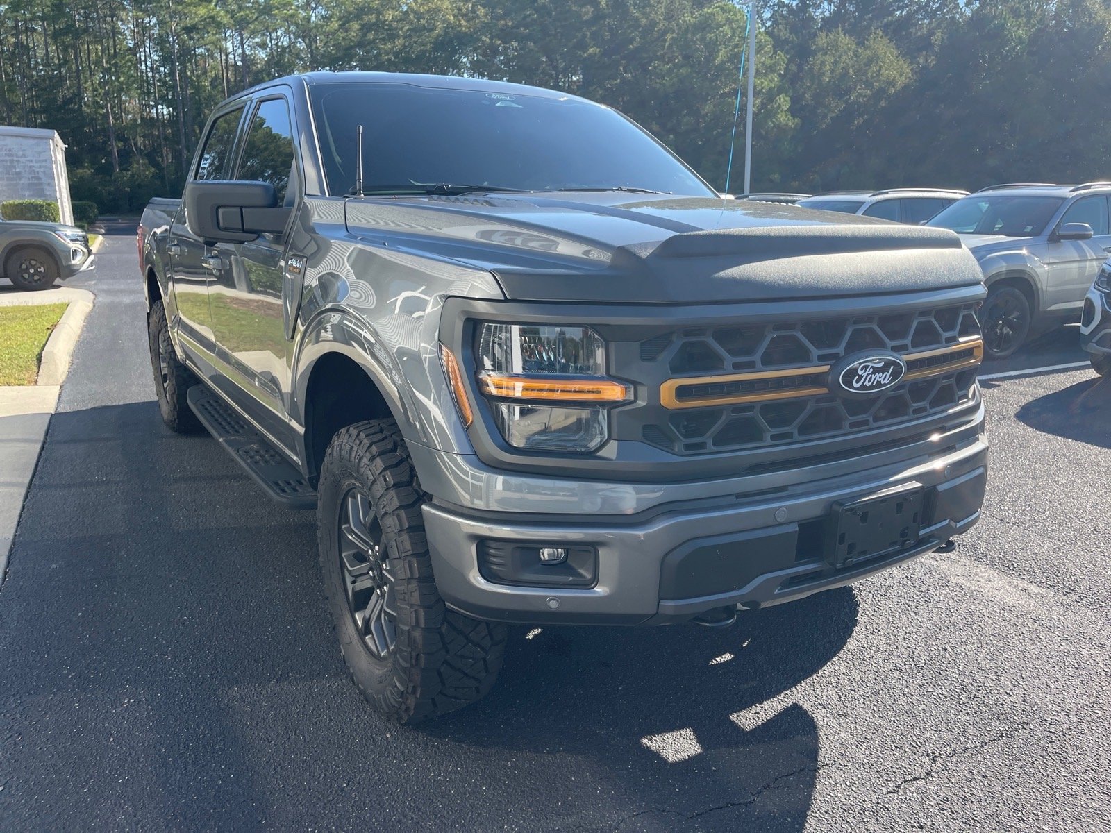 Used 2025 Gray Ford Tremor image 3
