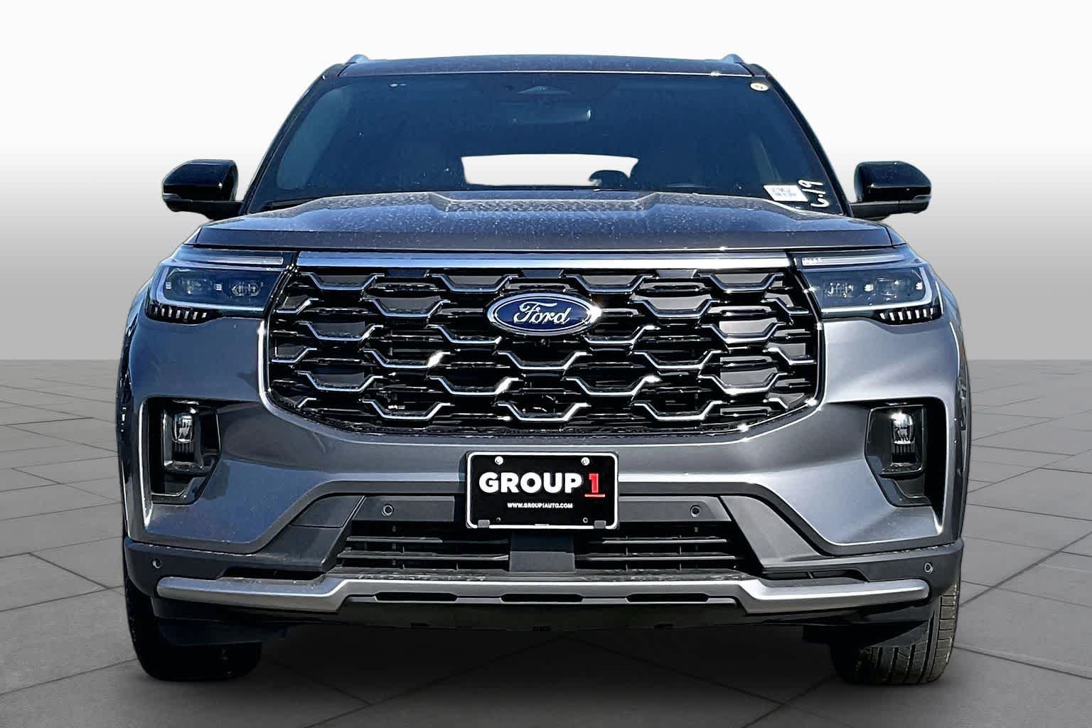 New 2026 Carbonized Gray Metallic Ford Platinum™ image 3