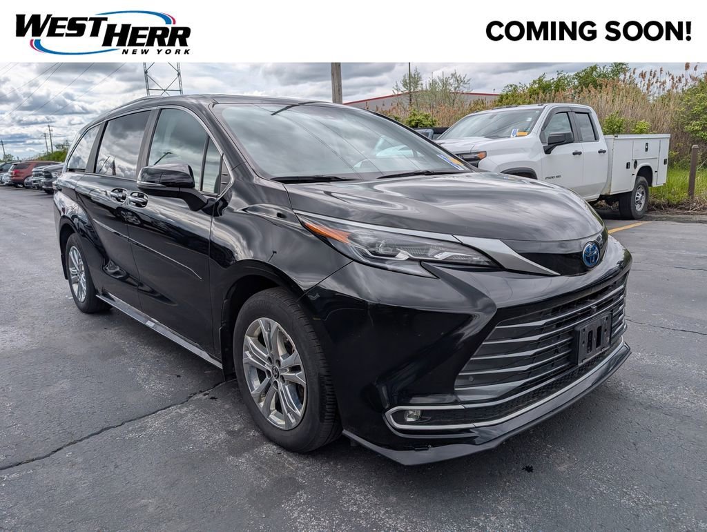 2024 Toyota Sienna Platinum 7-Passenger Hybrid AWD's photo