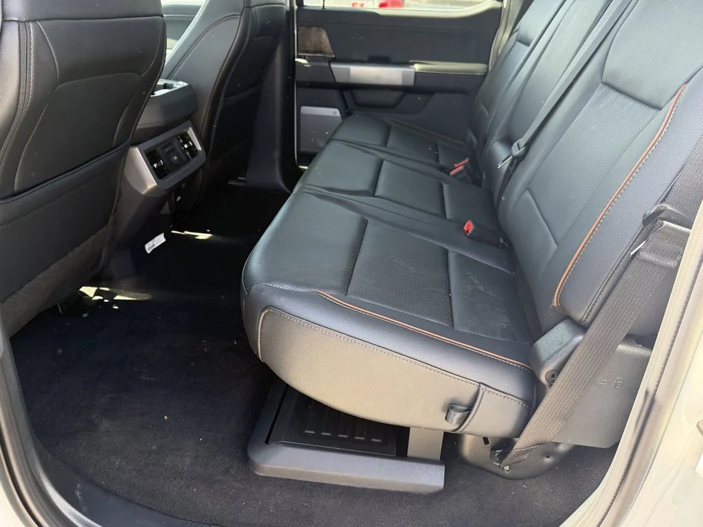 New 2026 Star White Metallic Tri-Coat Ford F-250® Lariat® image 21