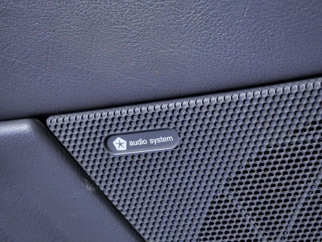 Used 1997  Chrysler JX image 25