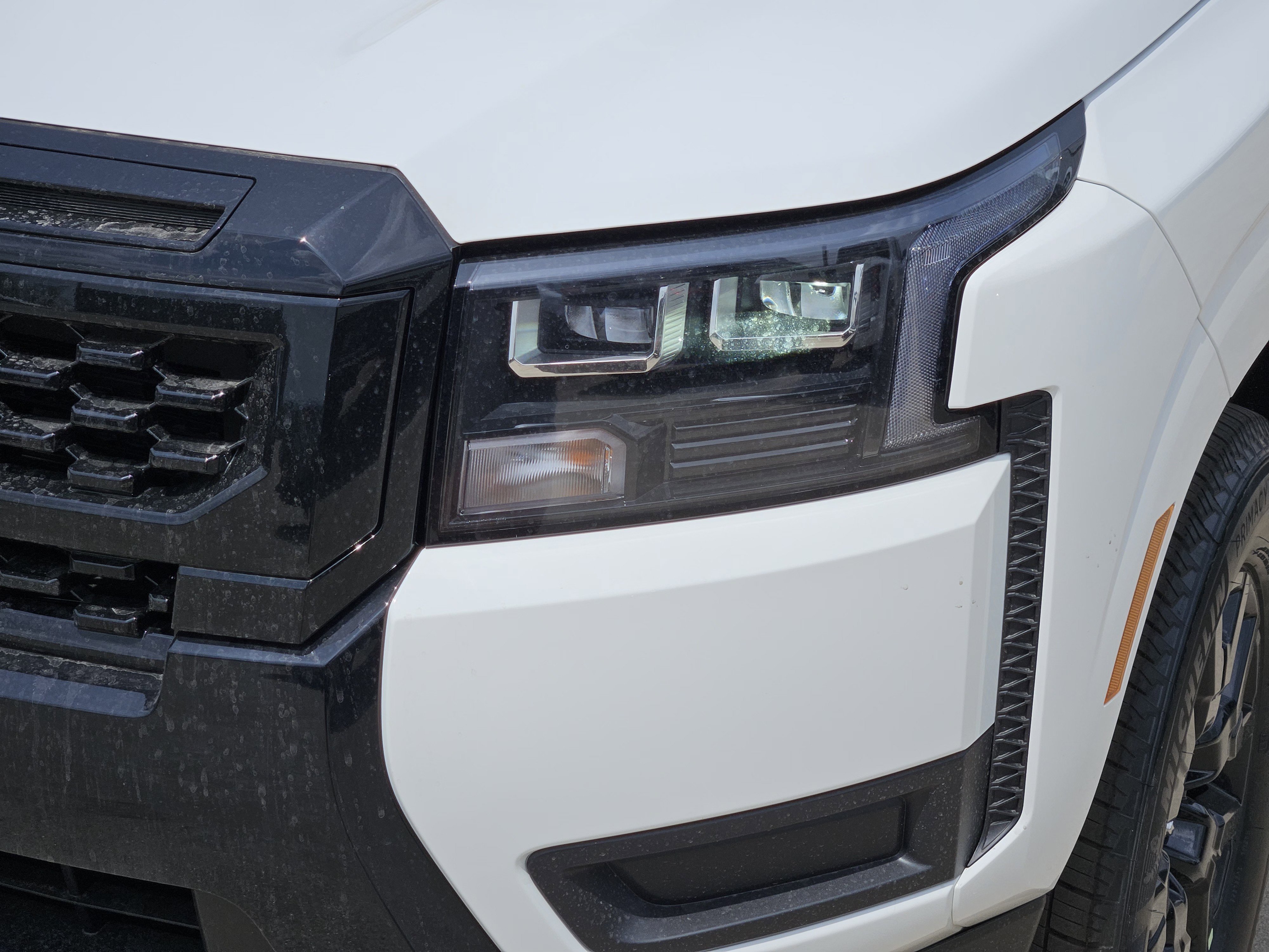 New 2026 Glacier White Nissan Crew Cab SV image 8
