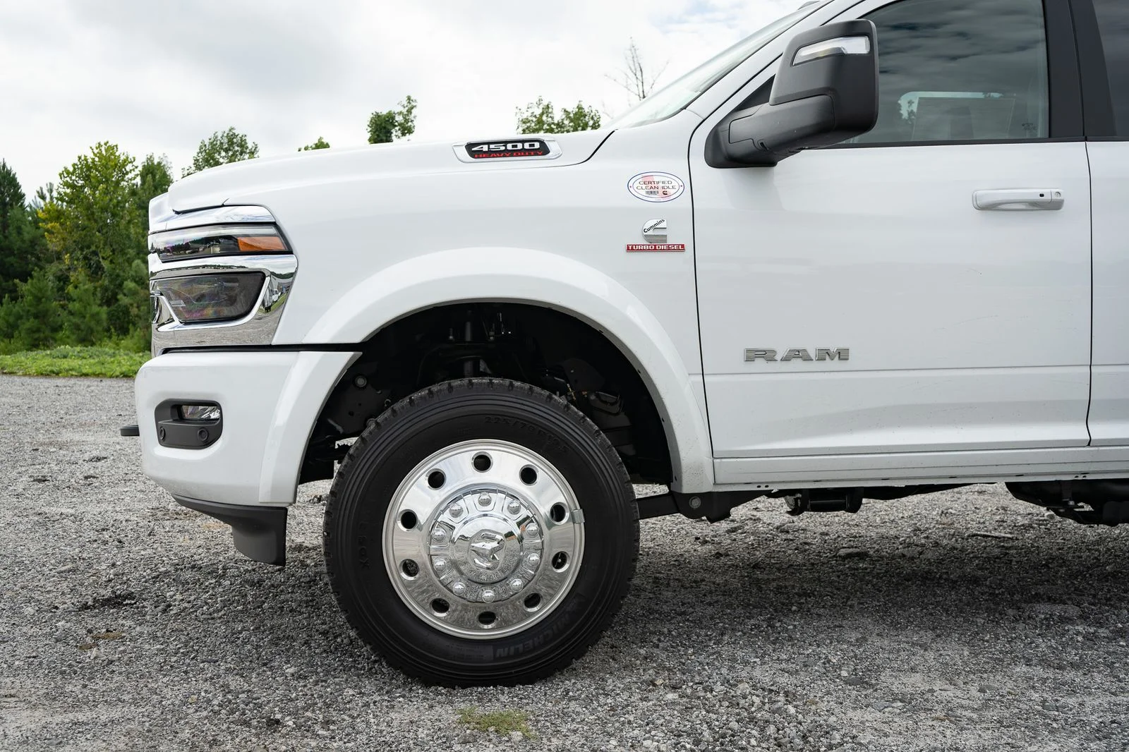 New 2026 Bright White Clearcoat RAM Tradesman image 11