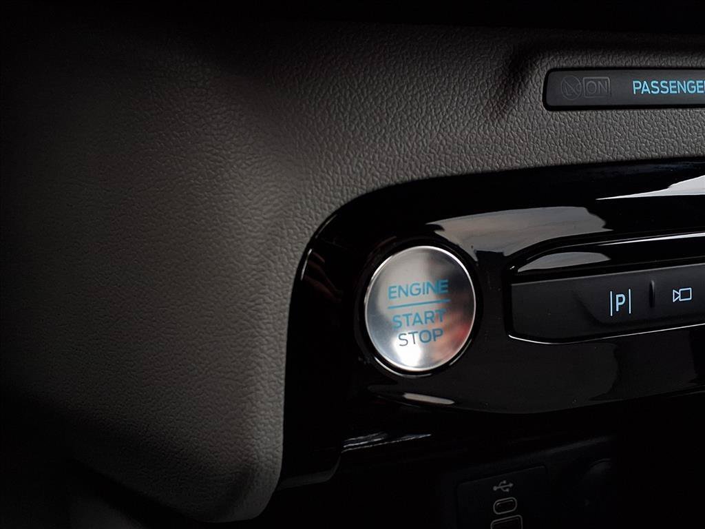 Used 2024 Silver Ford PHEV image 9