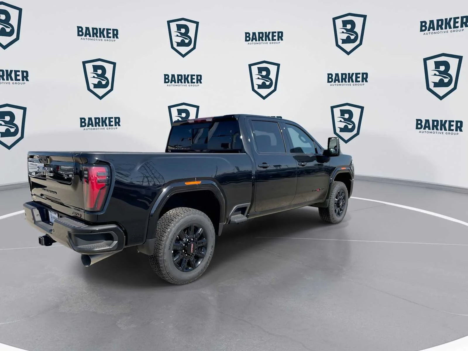 2026 GMC Sierra 2500HD AT4 - Photo 8