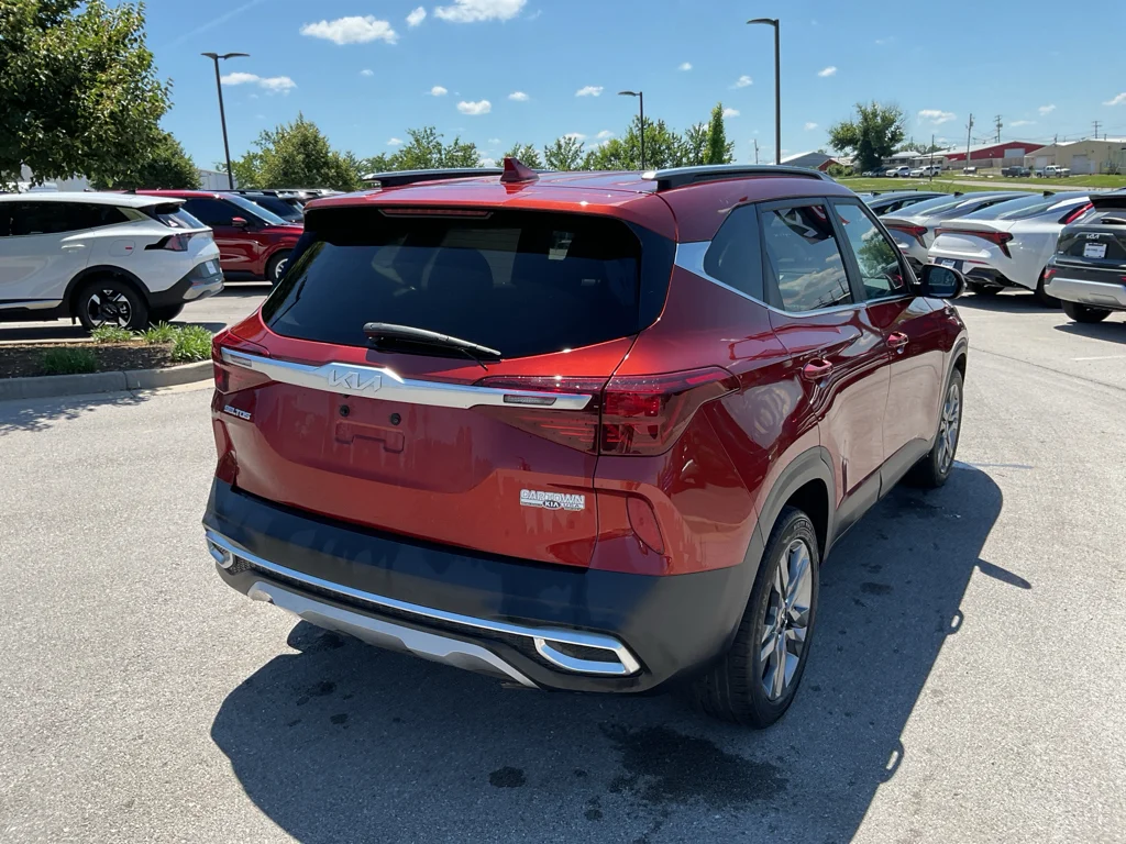 Used 2023 Mars Orange Kia S image 9