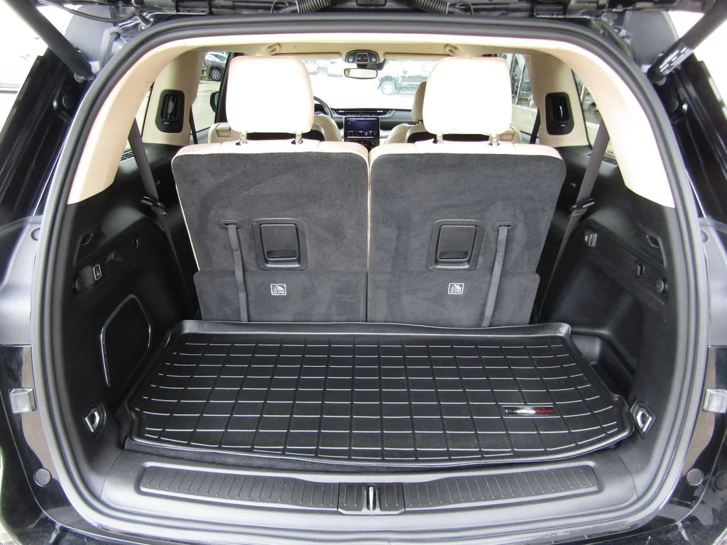 Used 2022 Black Jeep Limited image 35